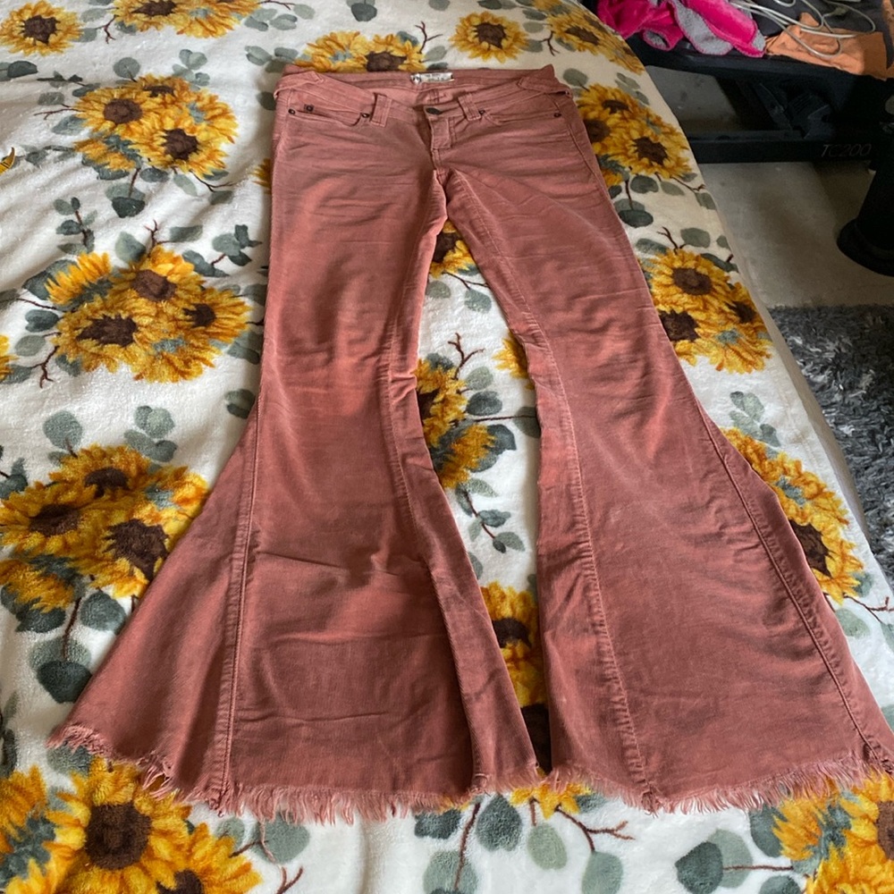 Free People Low Rise Salmon Corduroy Bell Bottoms Size 26